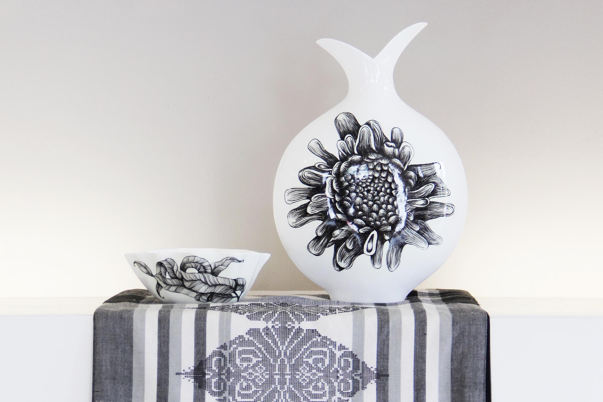 KitaKita-Roshfin-Handpainted-Vases